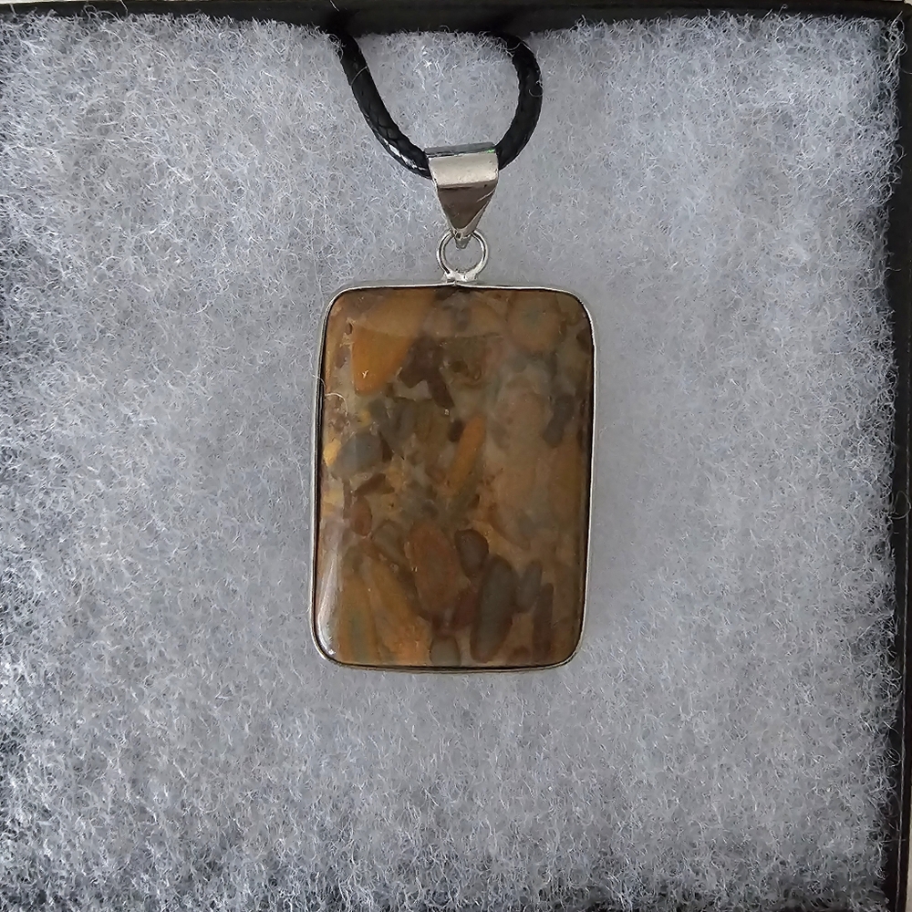 Elegant Fruit Jasper Pendant Necklace
